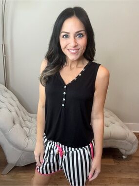 XXXL Black Pearl Button Sleeveless Henley Top